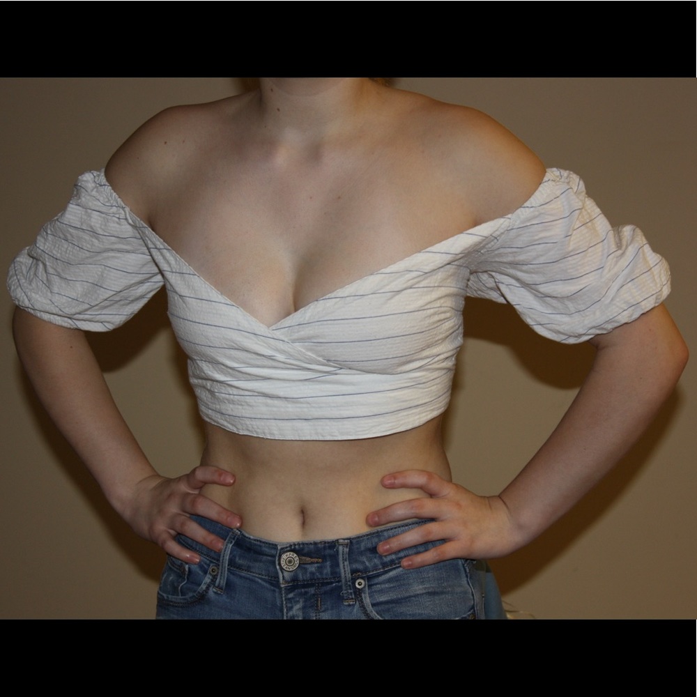 Off-the-shoulder Crop-top White w/ Blue Stripes